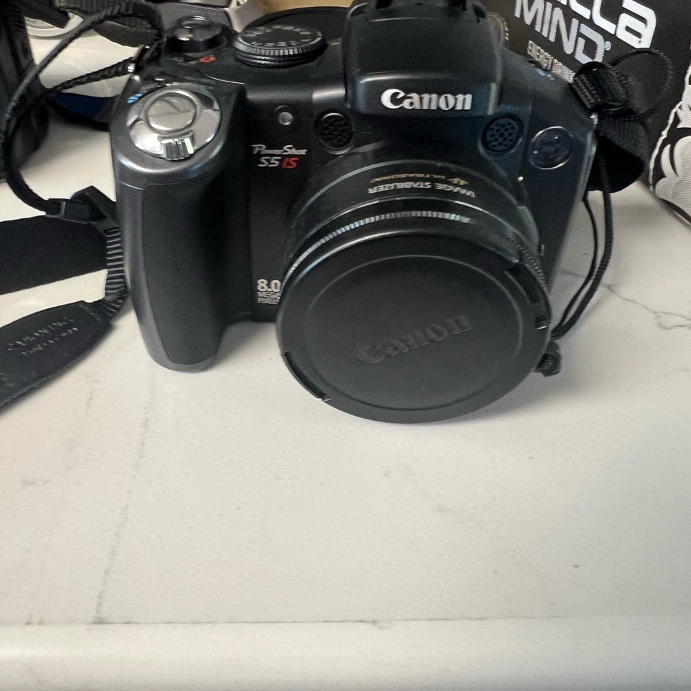 Canon PowerShot S5 IS Gray Digital Camera